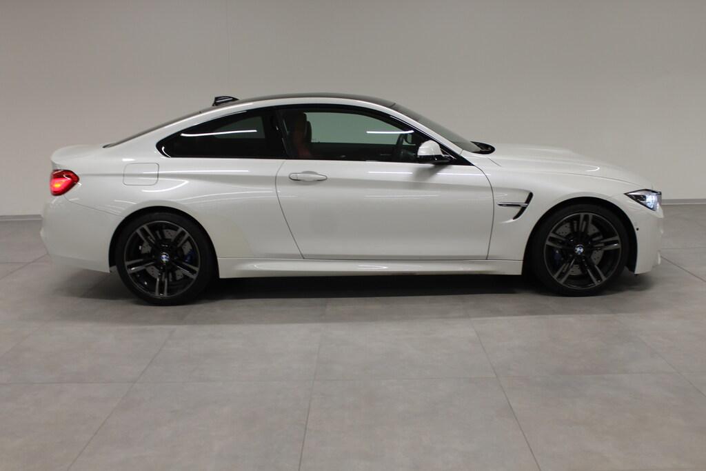 BMW M4 Coupe 3.0 dkg