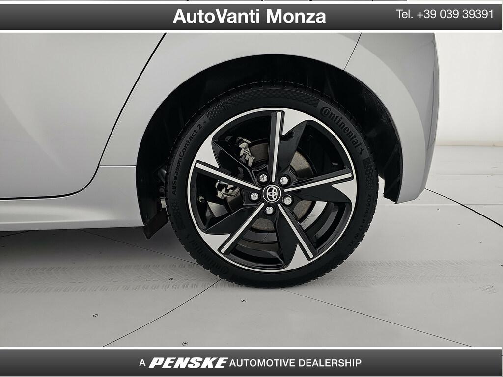 Toyota Yaris 1.5h 130 Lounge