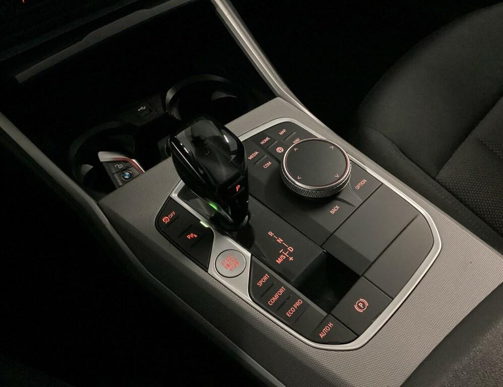 BMW Serie 3 318d Touring mhev 48V Business Advantage auto