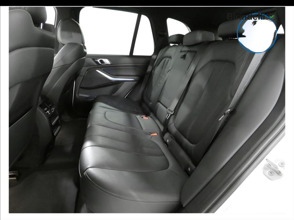 BMW X5 xdrive30d mhev 48V Msport auto