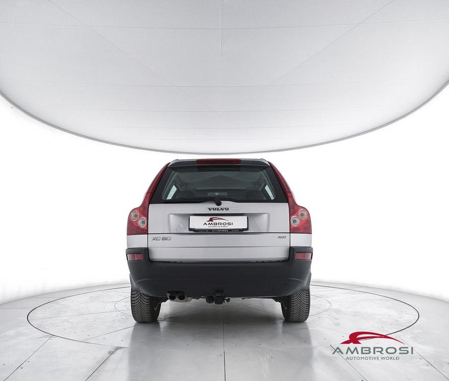 Volvo XC90 2.4 D5 185cv 6m