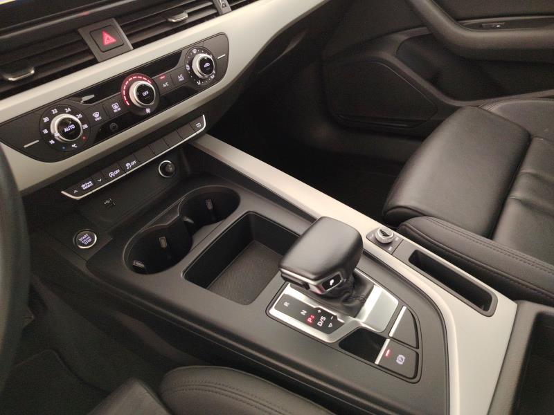 Audi A4 Avant 30 2.0 tdi mhev Business 136cv s-tronic