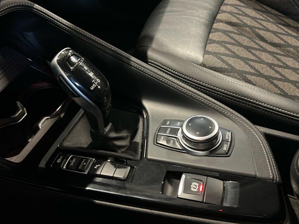 BMW X1 sdrive18d xLine auto my18