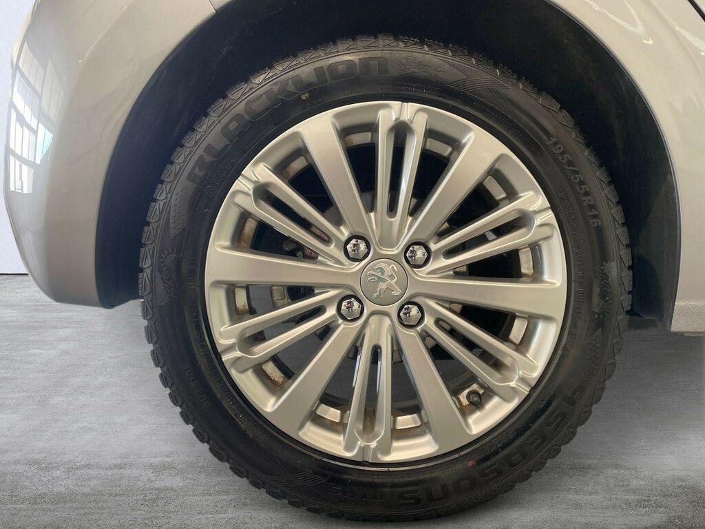 Peugeot 208 1.2 puretech t. Allure s&s 110cv 5p eat6 my18