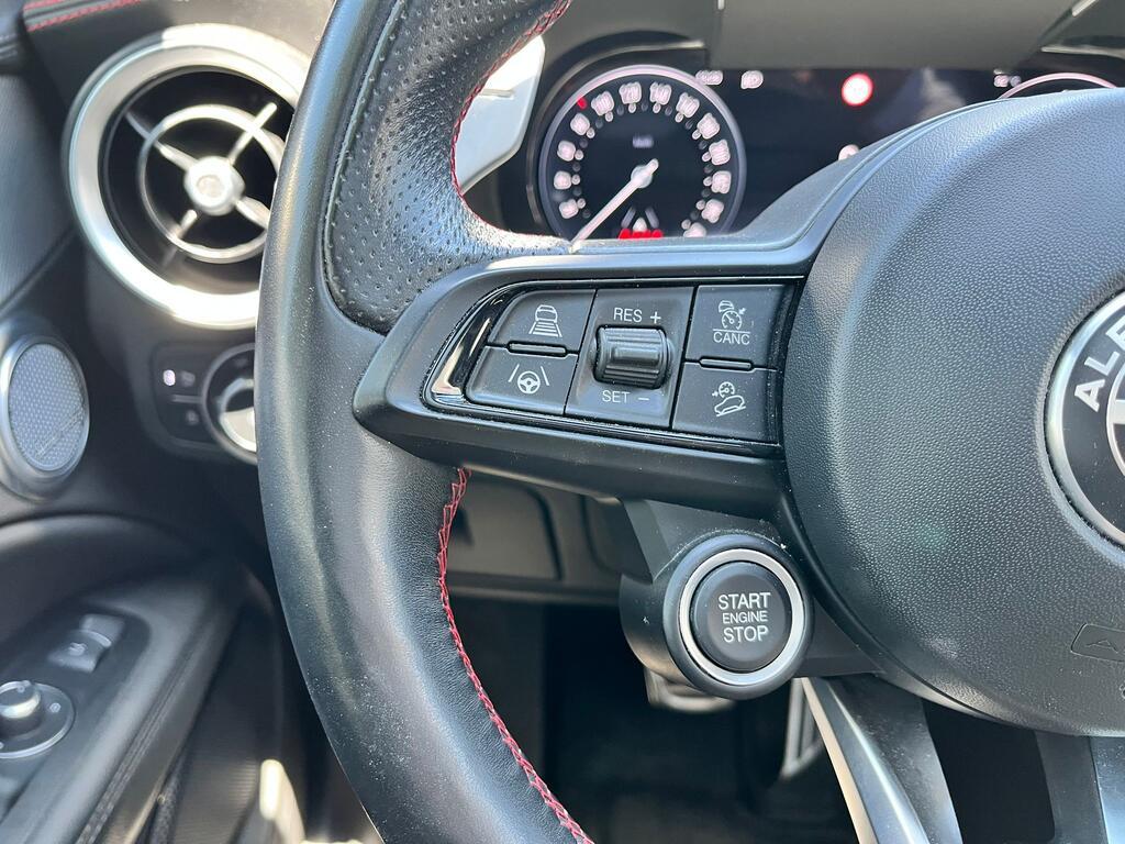 Alfa Romeo Stelvio 2.2 t Competizione Q4 210cv auto