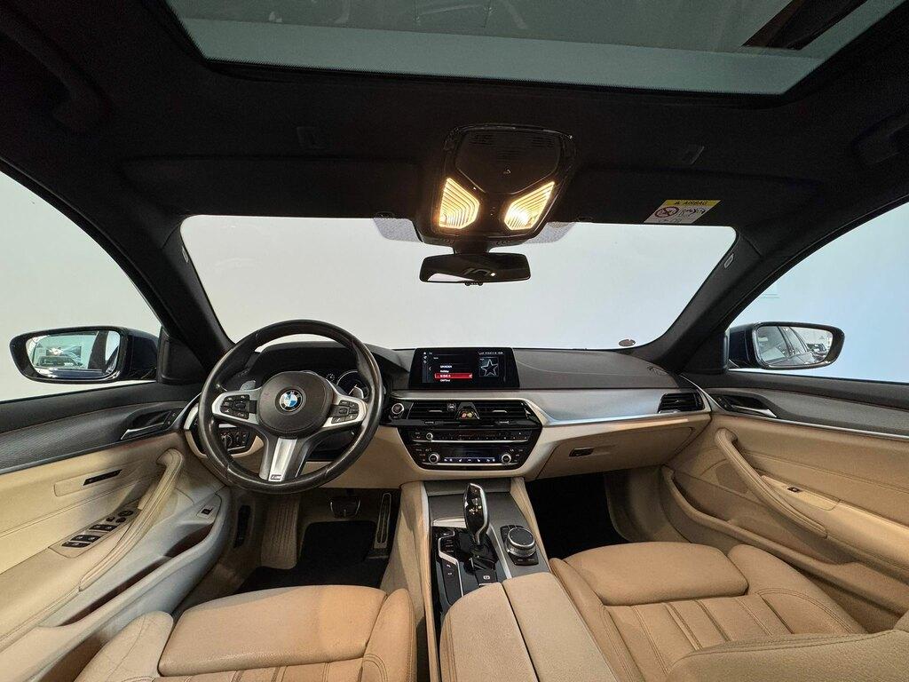 BMW Serie 5 530d Touring xdrive Luxury 265cv auto