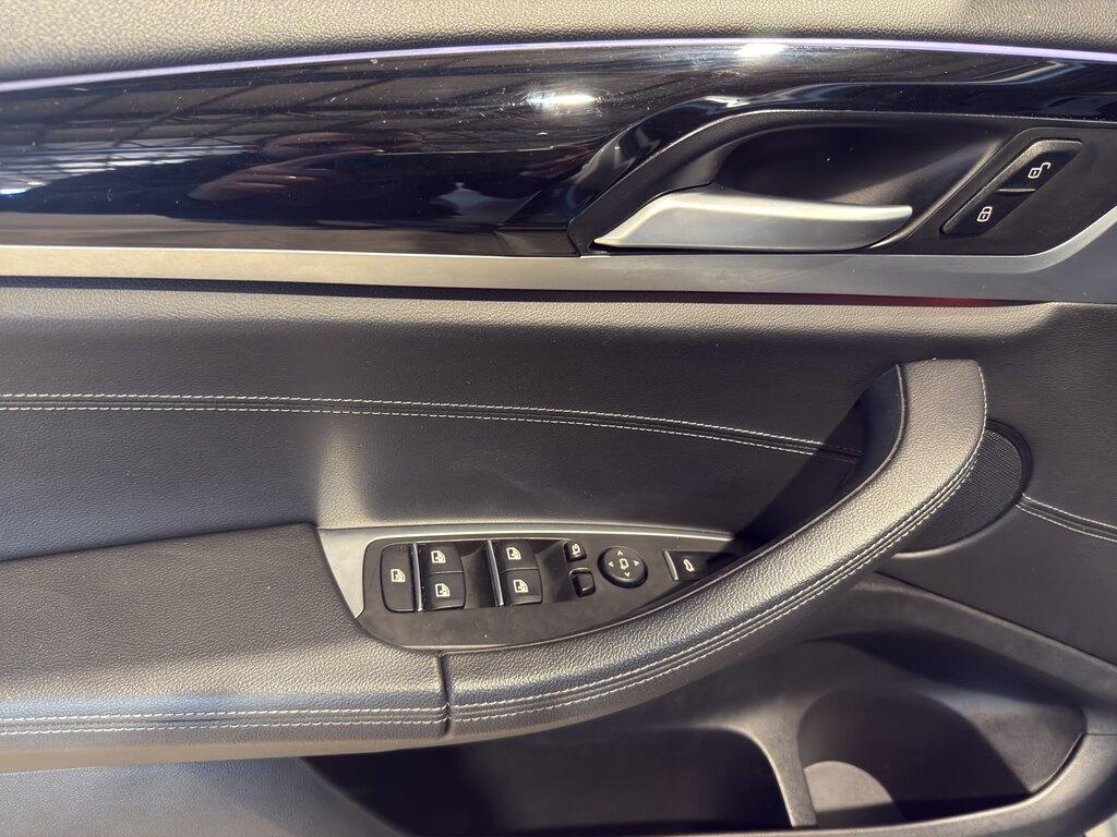 BMW X3 xdrive20d mhev 48V xLine auto