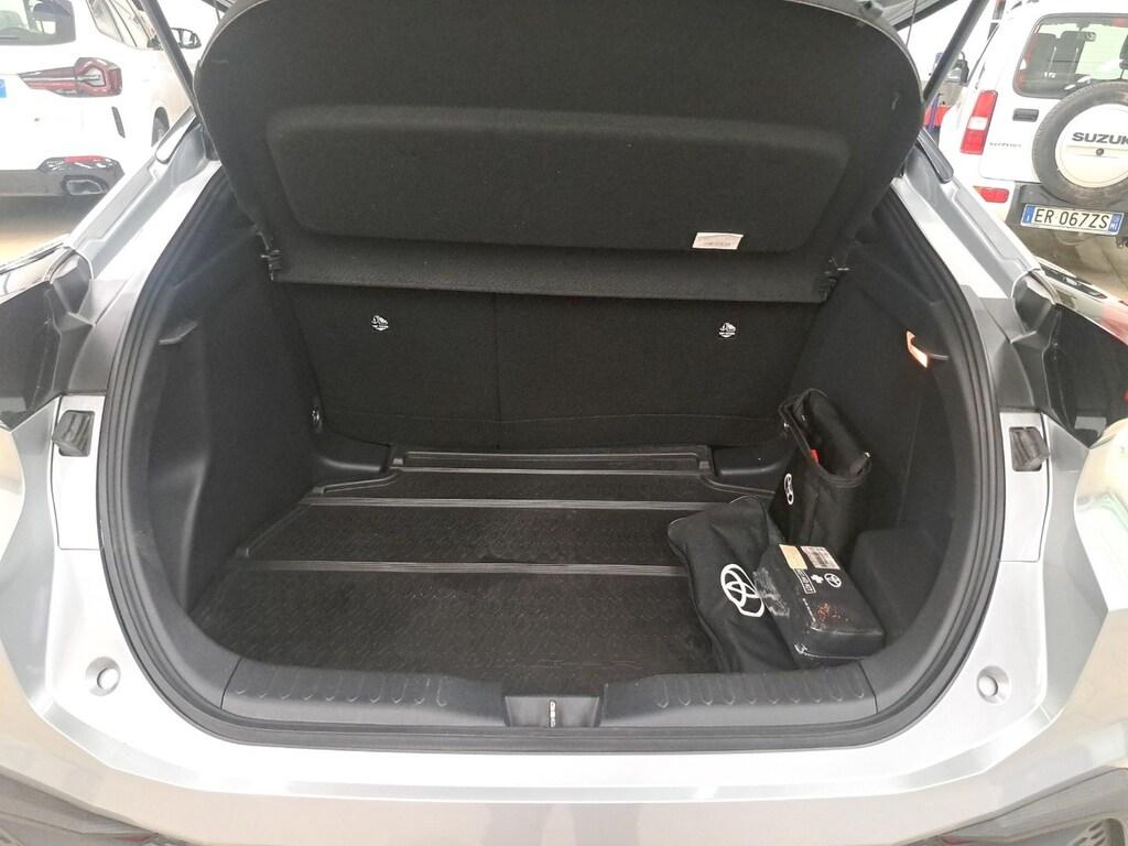 Toyota C-HR 2.0 hv Trend fwd e-cvt