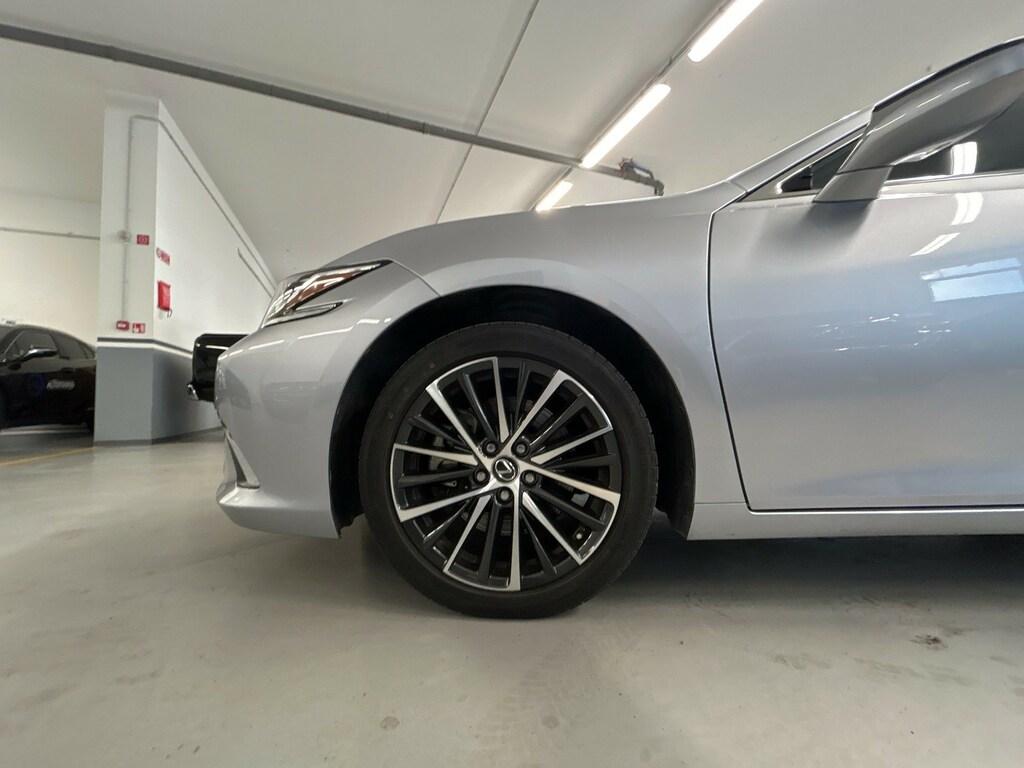 Lexus ES 300 h 2.5 Executive cvt