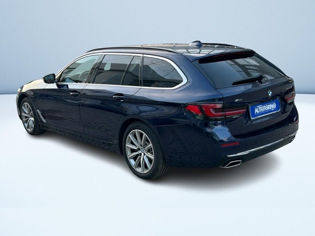 BMW Serie 5 520d Touring mhev 48V xdrive Luxury auto
