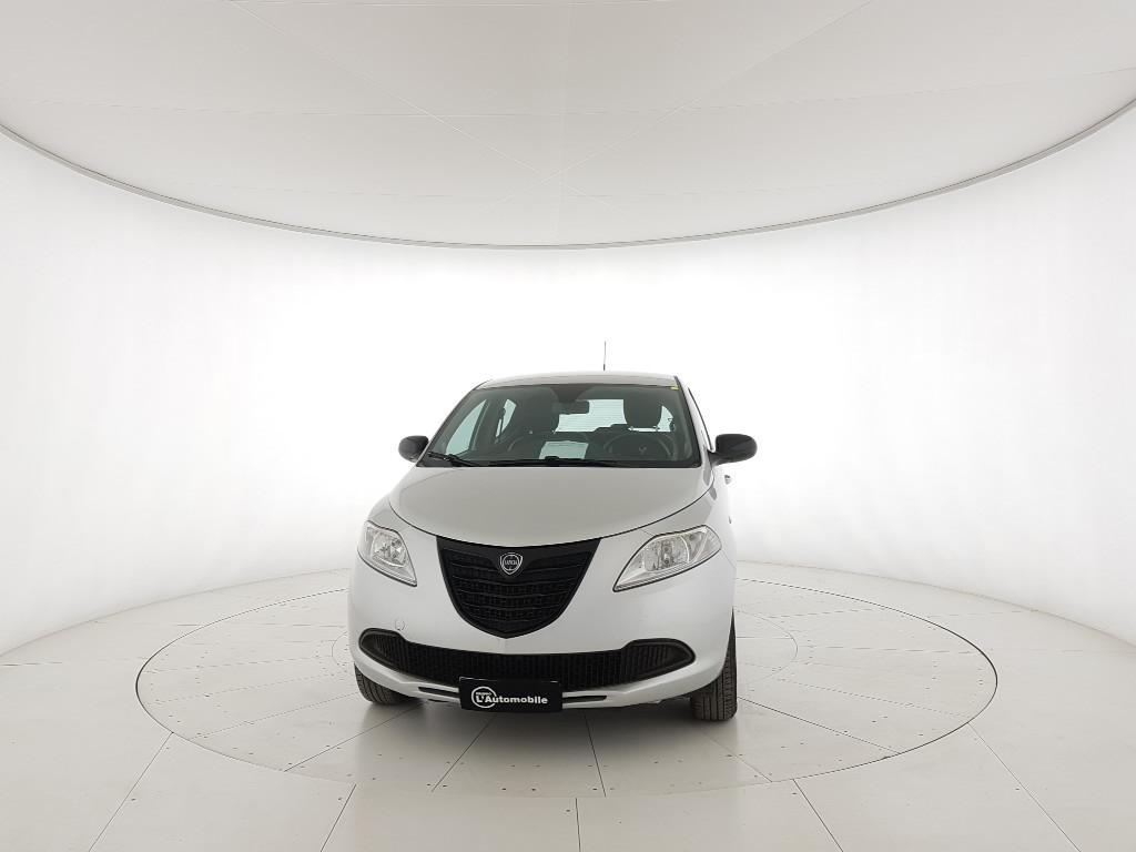 Lancia Ypsilon 0.9 t.air Gold ecochic metano 80cv