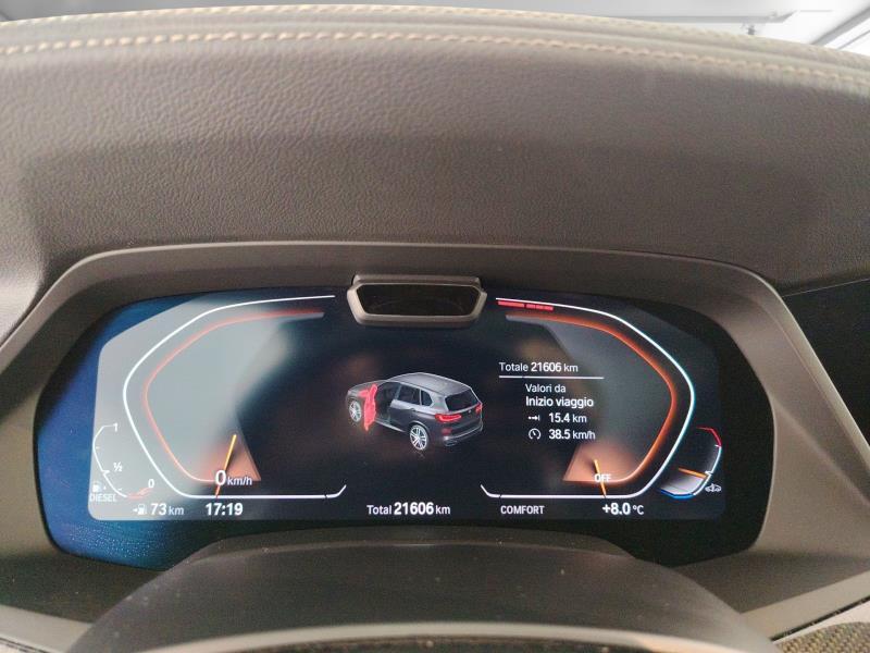 BMW X5 xdrive40d mhev 48V Msport auto