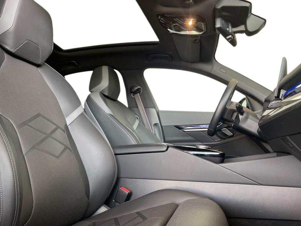 BMW i5 M60 auto