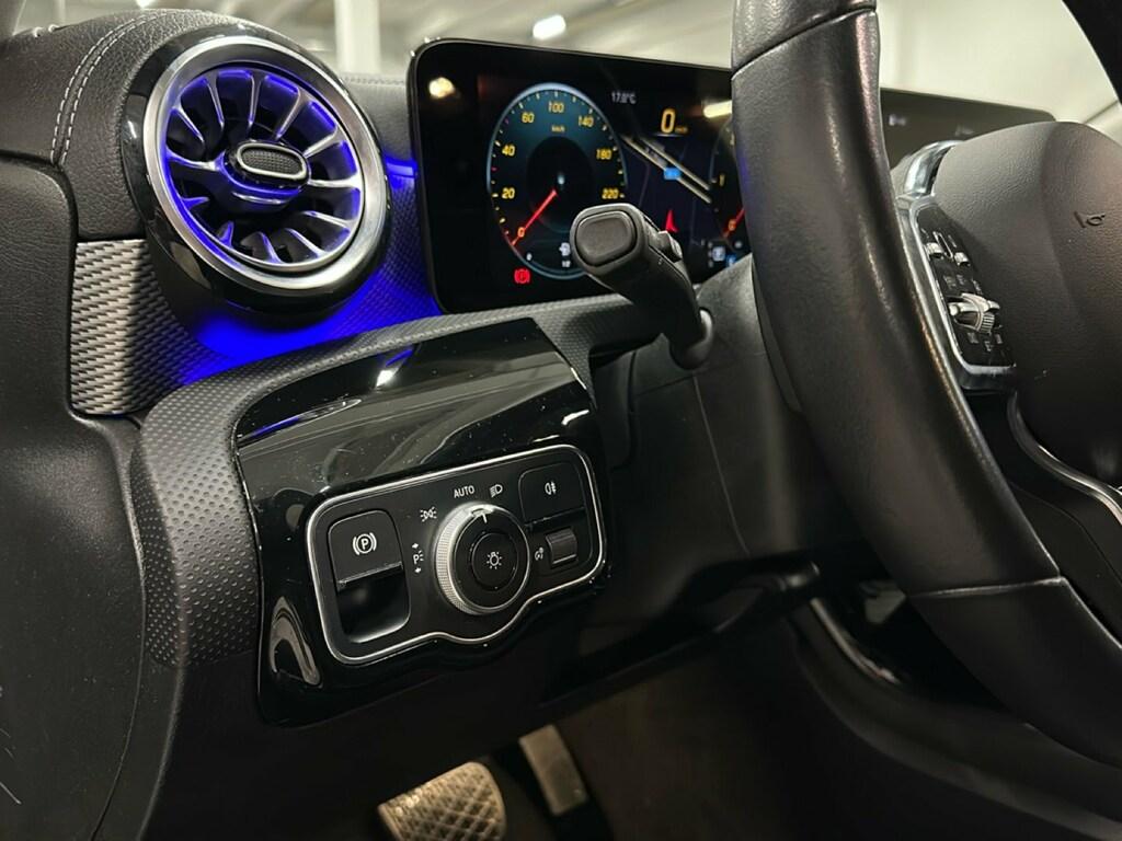 Mercedes CLA Shooting Brake 180 d Sport auto