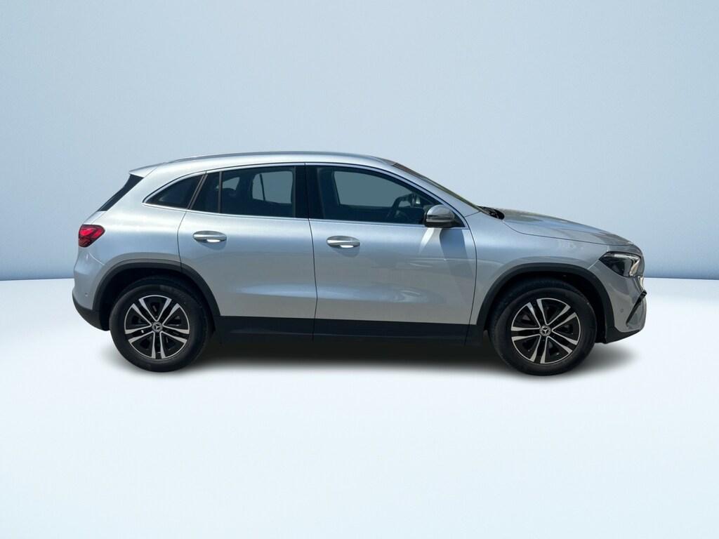 Mercedes GLA 180 d Advanced auto