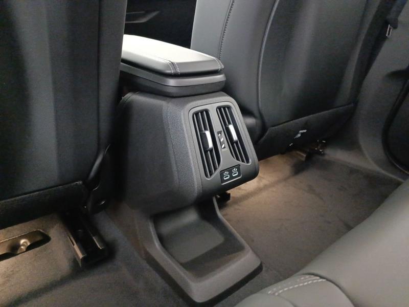 BMW iX1 edrive 20 X-Line