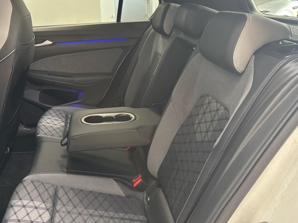 Volkswagen Golf 2.0 tdi scr R-Line 4motion 150cv dsg