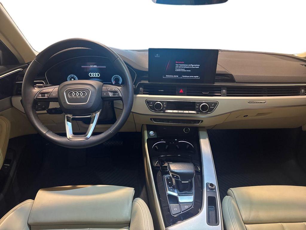 Audi A4 Allroad 40 2.0 tdi mhev Identity Contrast quattro 204cv s-tronic