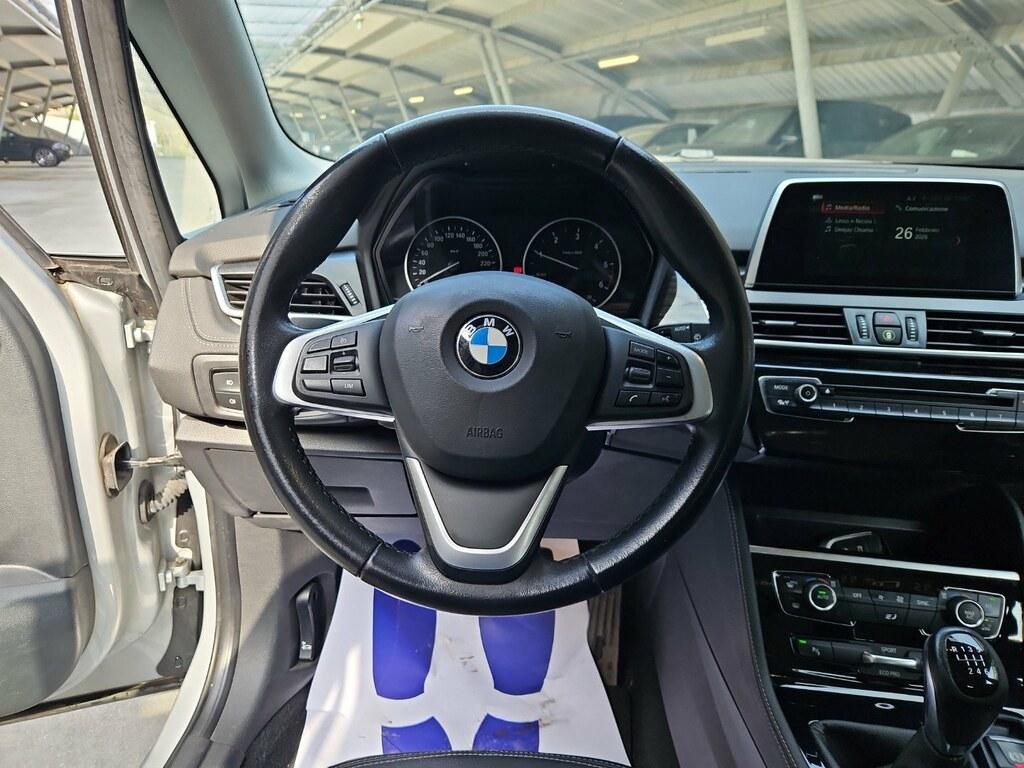 BMW Serie 2 216d Active Tourer Luxury my17