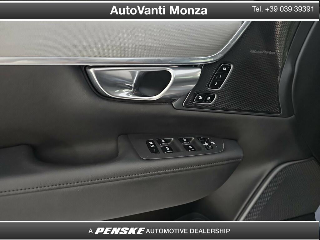 Volvo V90 Cross Country 2.0 b4 Plus awd auto