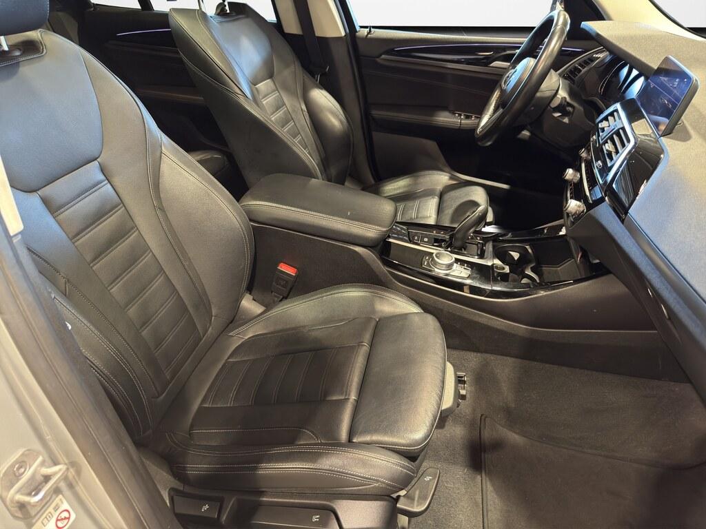 BMW X3 xdrive20d mhev 48V xLine auto