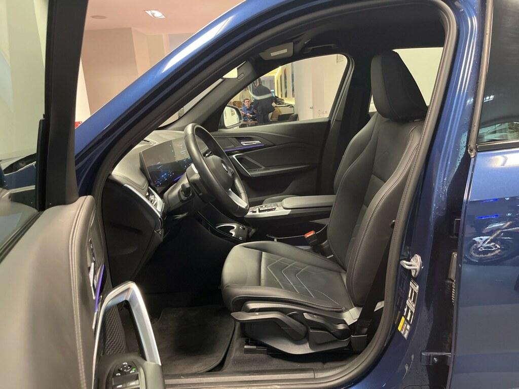 BMW iX1 edrive 20 X-Line