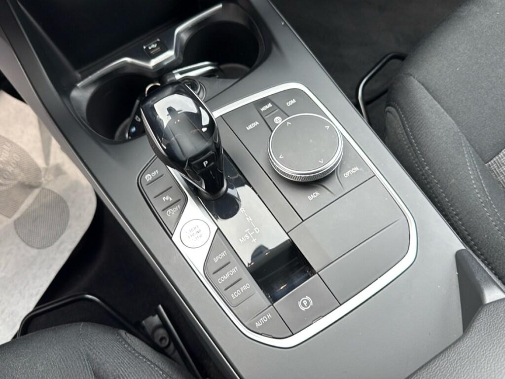 BMW Serie 1 116d Business Advantage auto