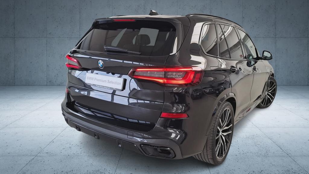 BMW X5 xdrive30d mhev 48V Msport auto
