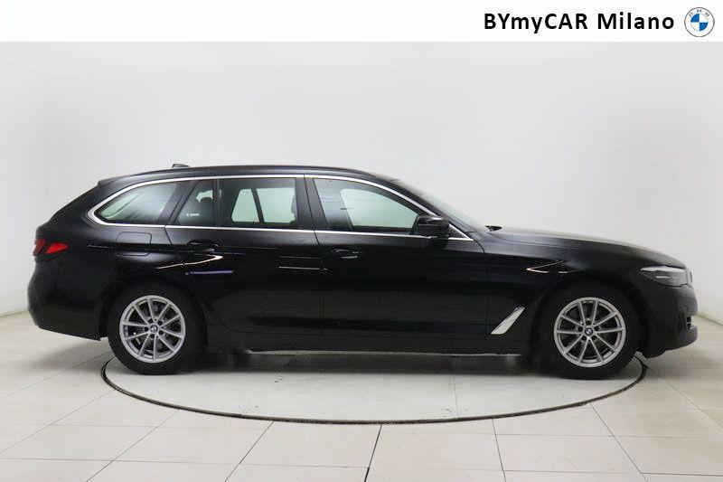 BMW Serie 5 520d Touring mhev 48V Business auto