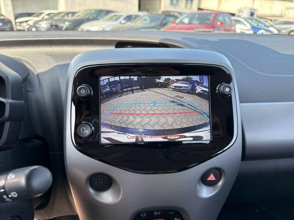 Toyota Aygo 5p 1.0 x-play 72cv