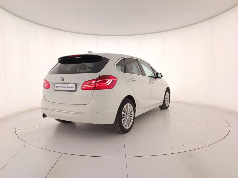 BMW Serie 2 216d Active Tourer Luxury