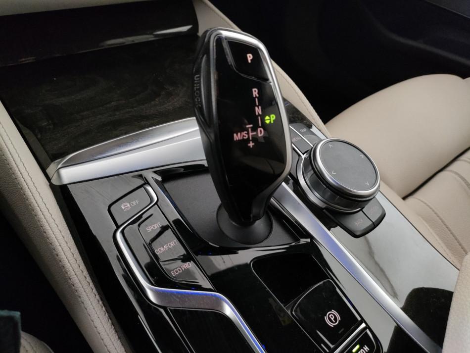 BMW Serie 5 530d Touring mhev 48V xdrive Msport auto