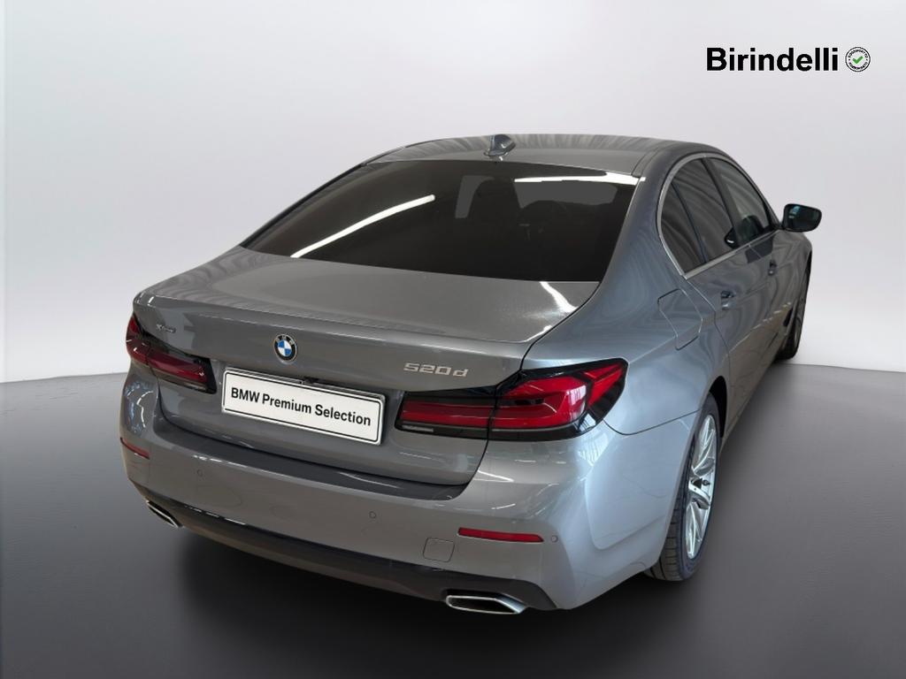 BMW Serie 5 520d mhev 48V xdrive Business auto
