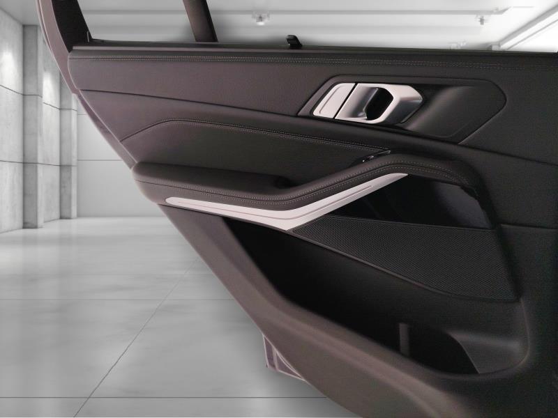 BMW X5 xdrive30d mhev 48V Msport auto