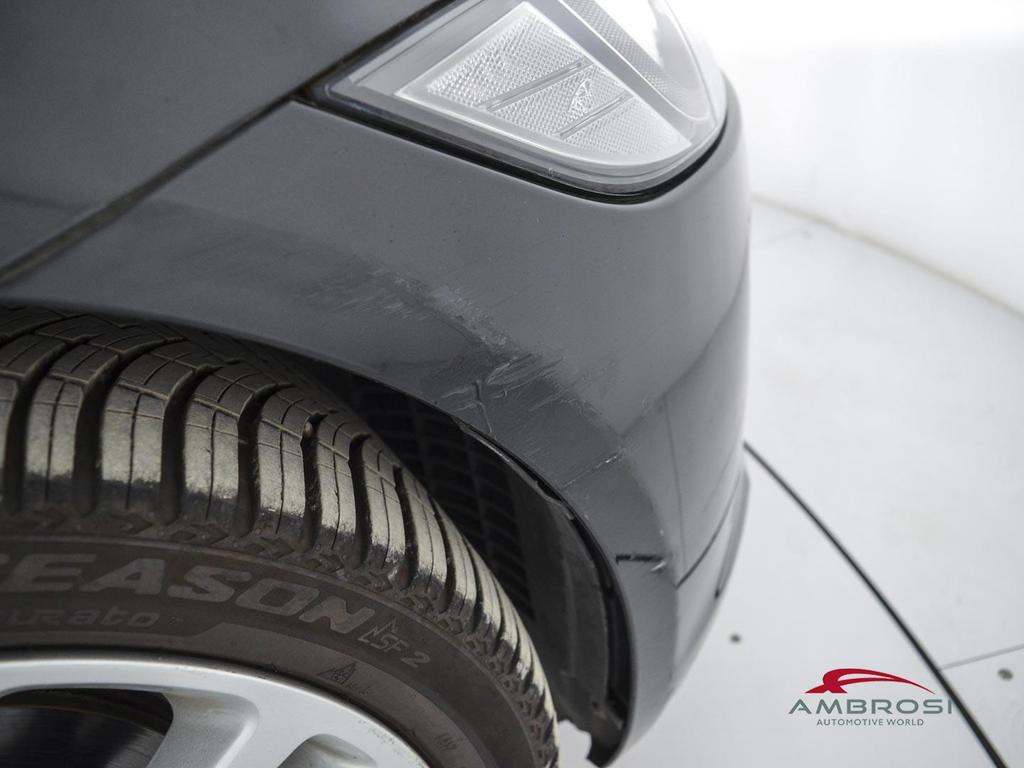 Jaguar XF 2.0d i4 Pure awd 240cv auto my18