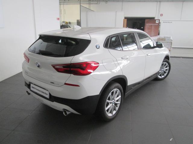 BMW X2 sdrive18d Business X