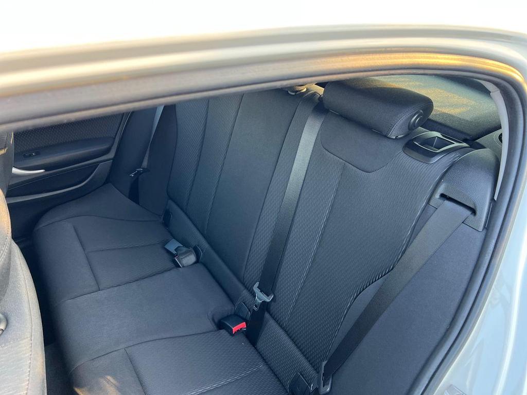 BMW Serie 1 116d Advantage 5p