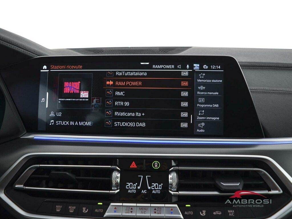 BMW X5 xdrive40d mhev 48V Msport auto
