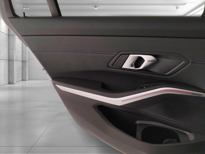 BMW Serie 3 M M340i Touring mhev 48V xdrive auto