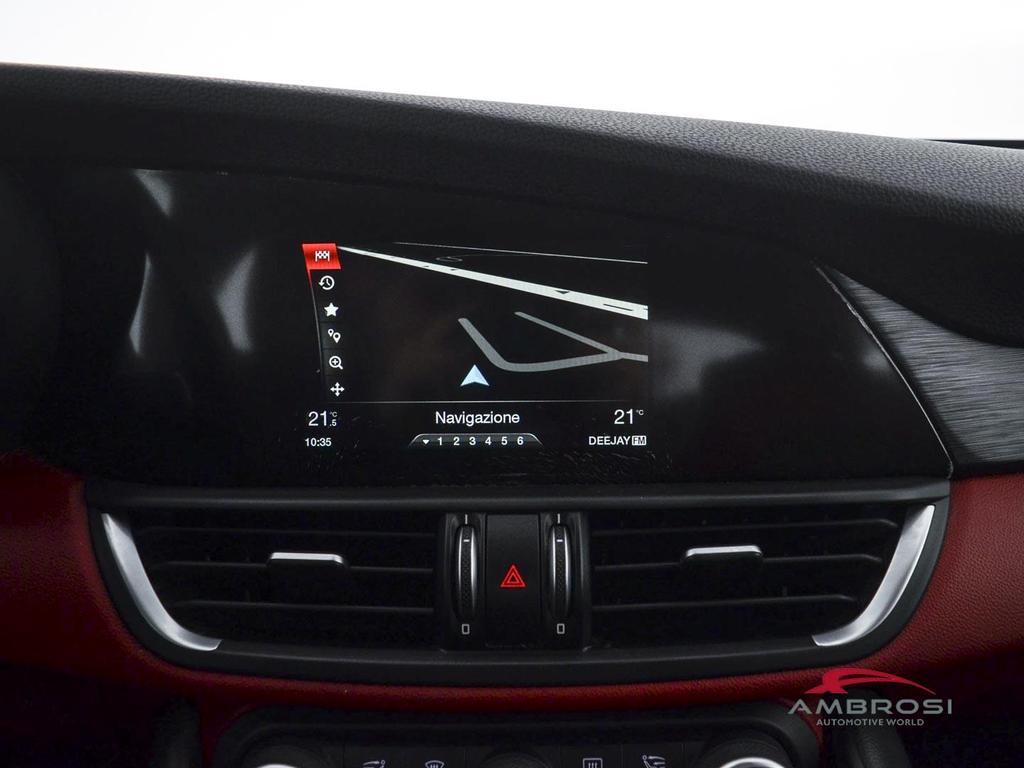 Alfa Romeo Giulia 2.2 t Business Sport Launch Edition 180cv auto