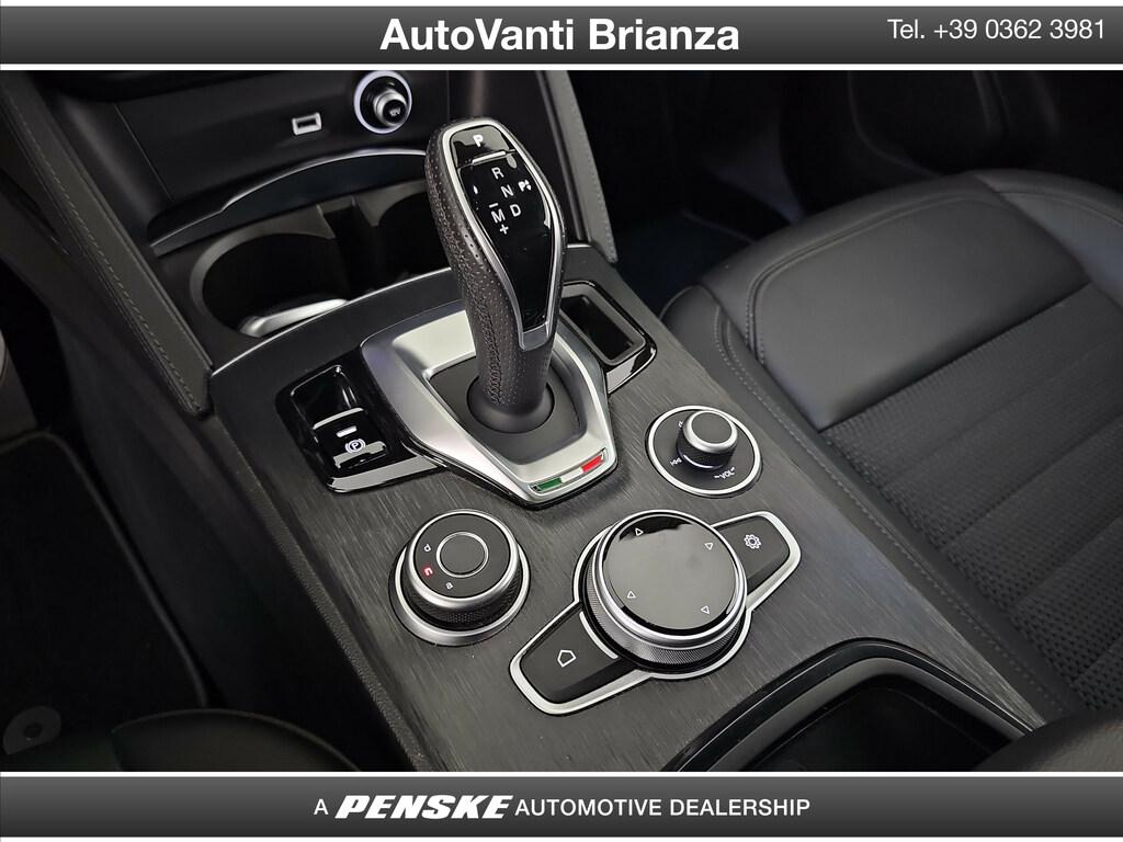 Alfa Romeo Stelvio 2.2 t Sprint Q4 210cv auto