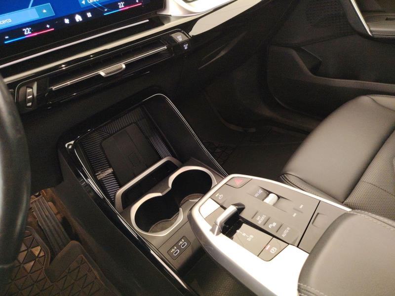 BMW iX1 edrive 20 X-Line