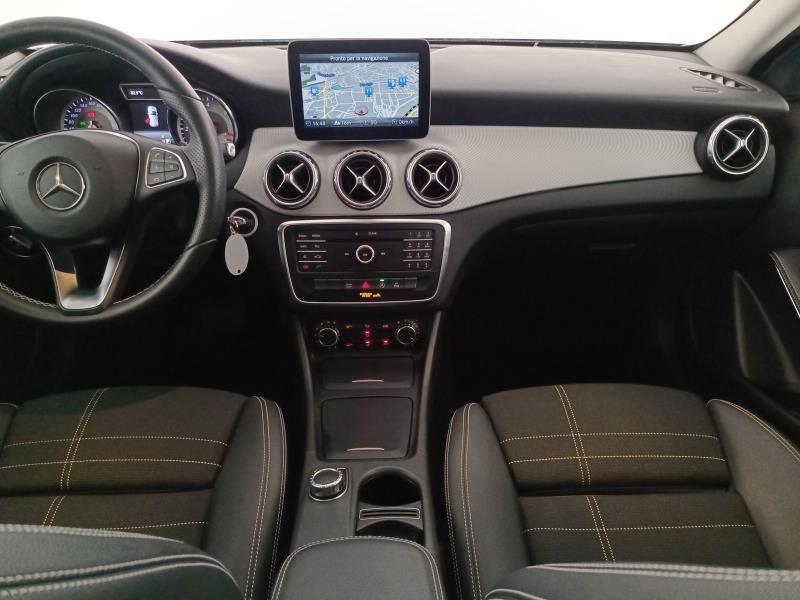 Mercedes GLA 200 d Sport auto