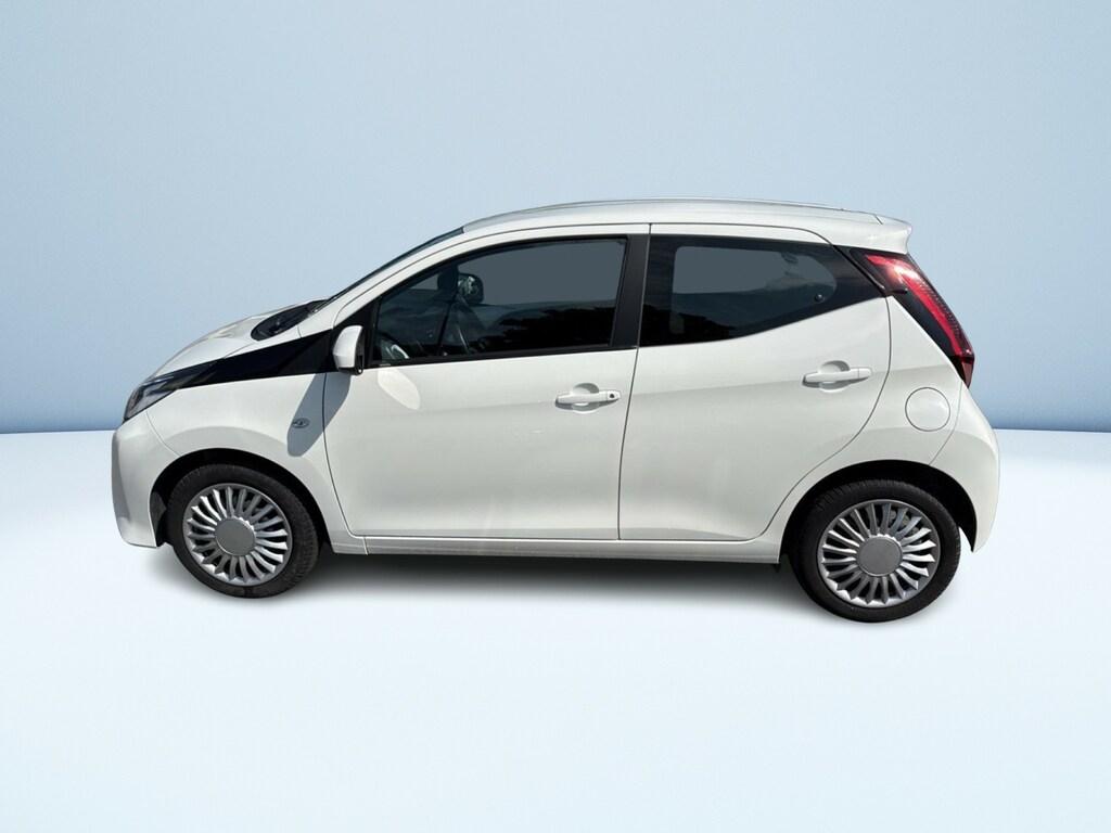 Toyota Aygo 5p 1.0 x-play 72cv