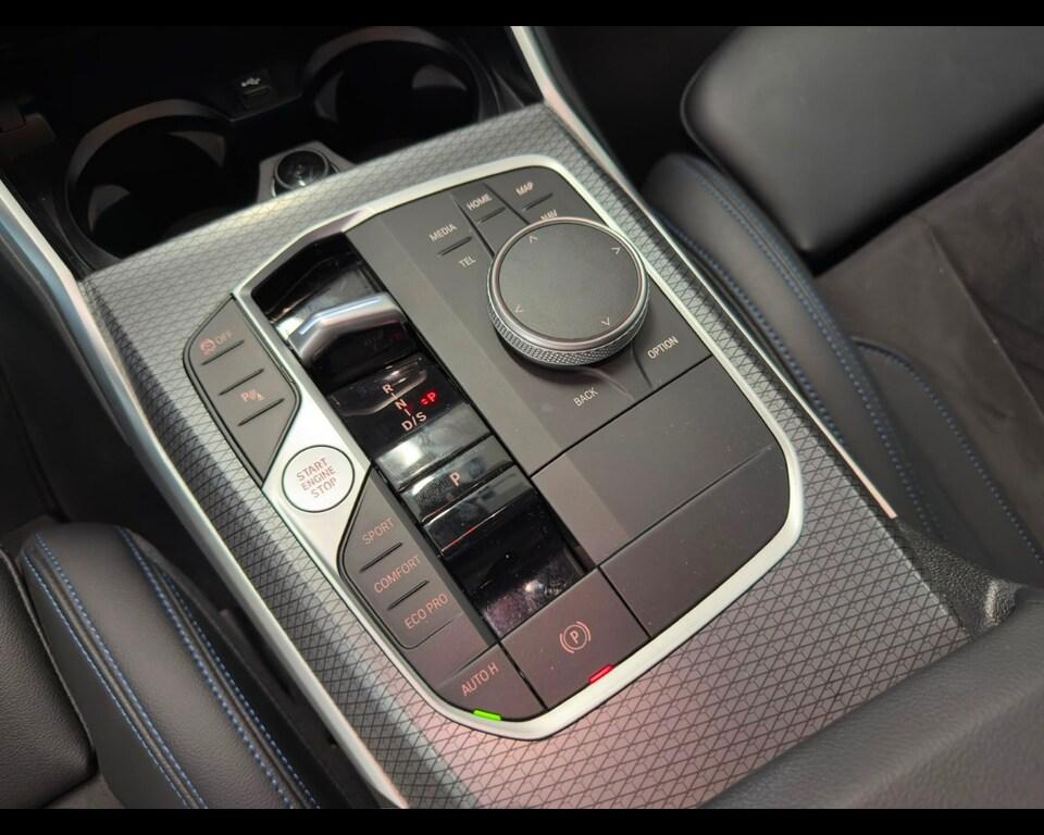 BMW Serie 3 320d mhev 48V Msport xdrive auto