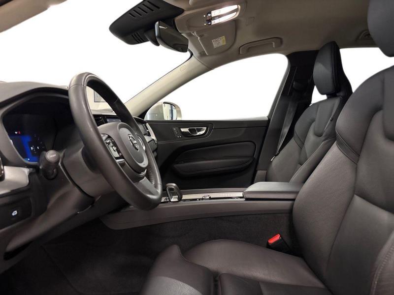 Volvo XC60 2.0 b4 Plus Bright awd auto