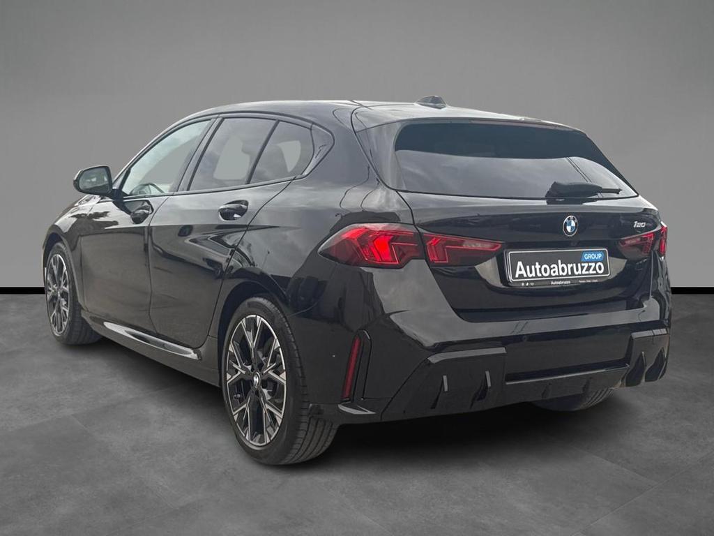 BMW Serie 1 120 48V MSport auto