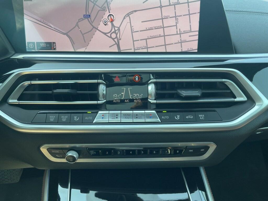BMW X5 xdrive30d mhev 48V xLine auto