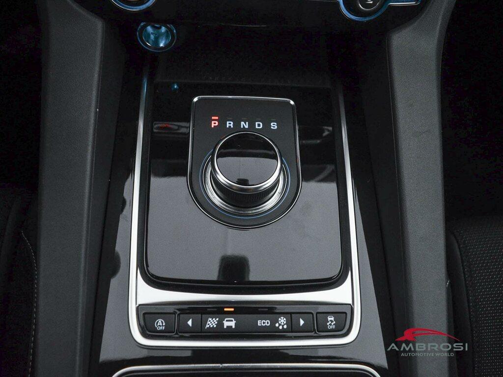 Jaguar F-Pace 2.0d i4 R-Sport awd 180cv auto my18