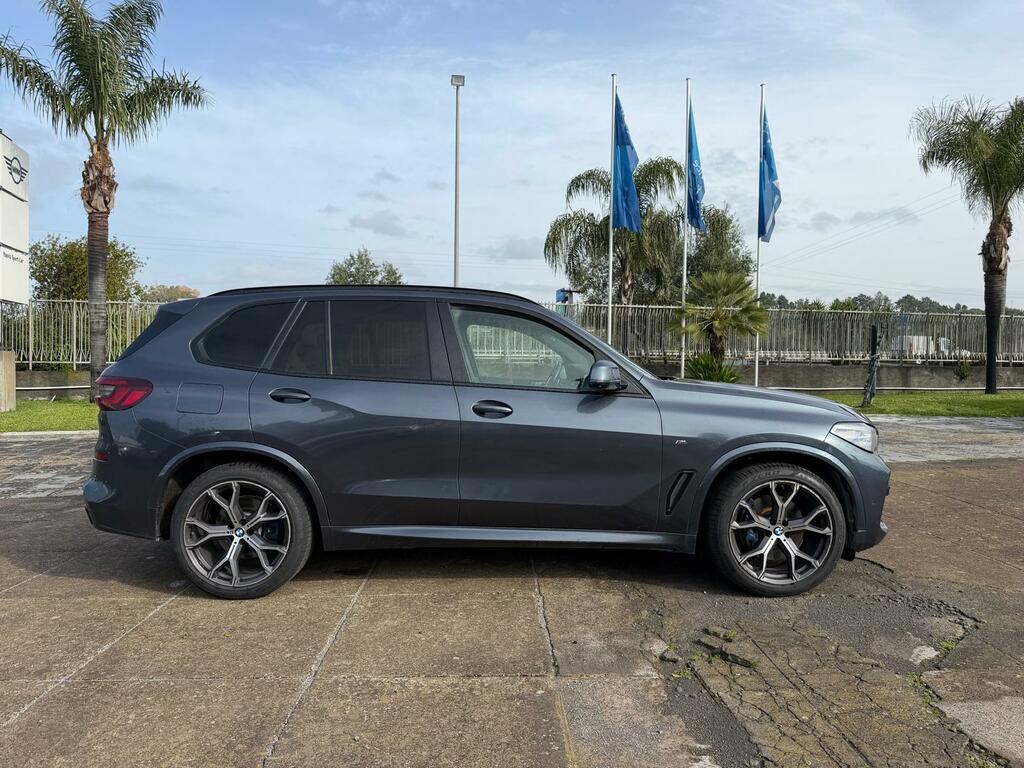 BMW X5 xdrive30d mhev 48V Msport auto